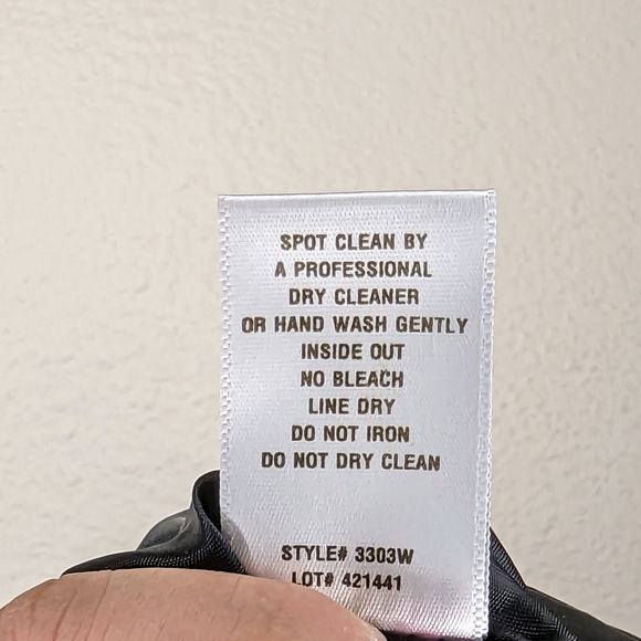 Roz & Ali Black and White Sequin Plus Size Dress - Picture 3 of 7